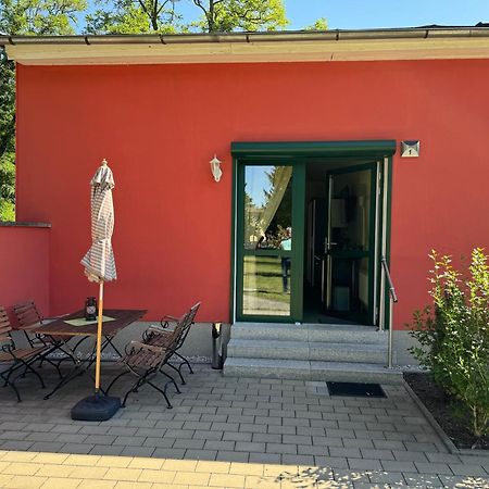 Bed & Breakfast Am Waldguertel Forst  Exterior photo